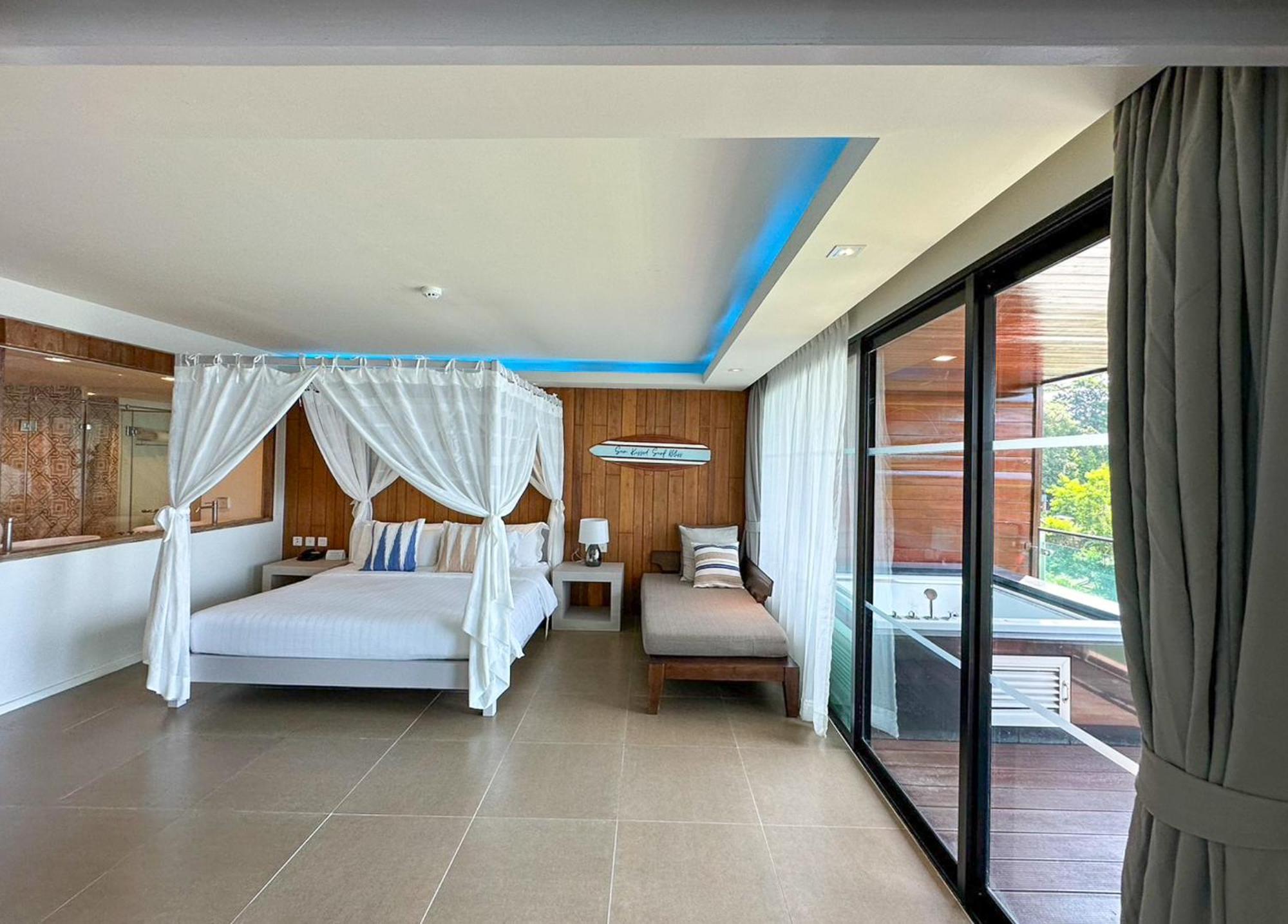 Zenmaya Oceanfront Phuket, Trademark Collection By Wyndham Patong Bagian luar foto A room at the hotel